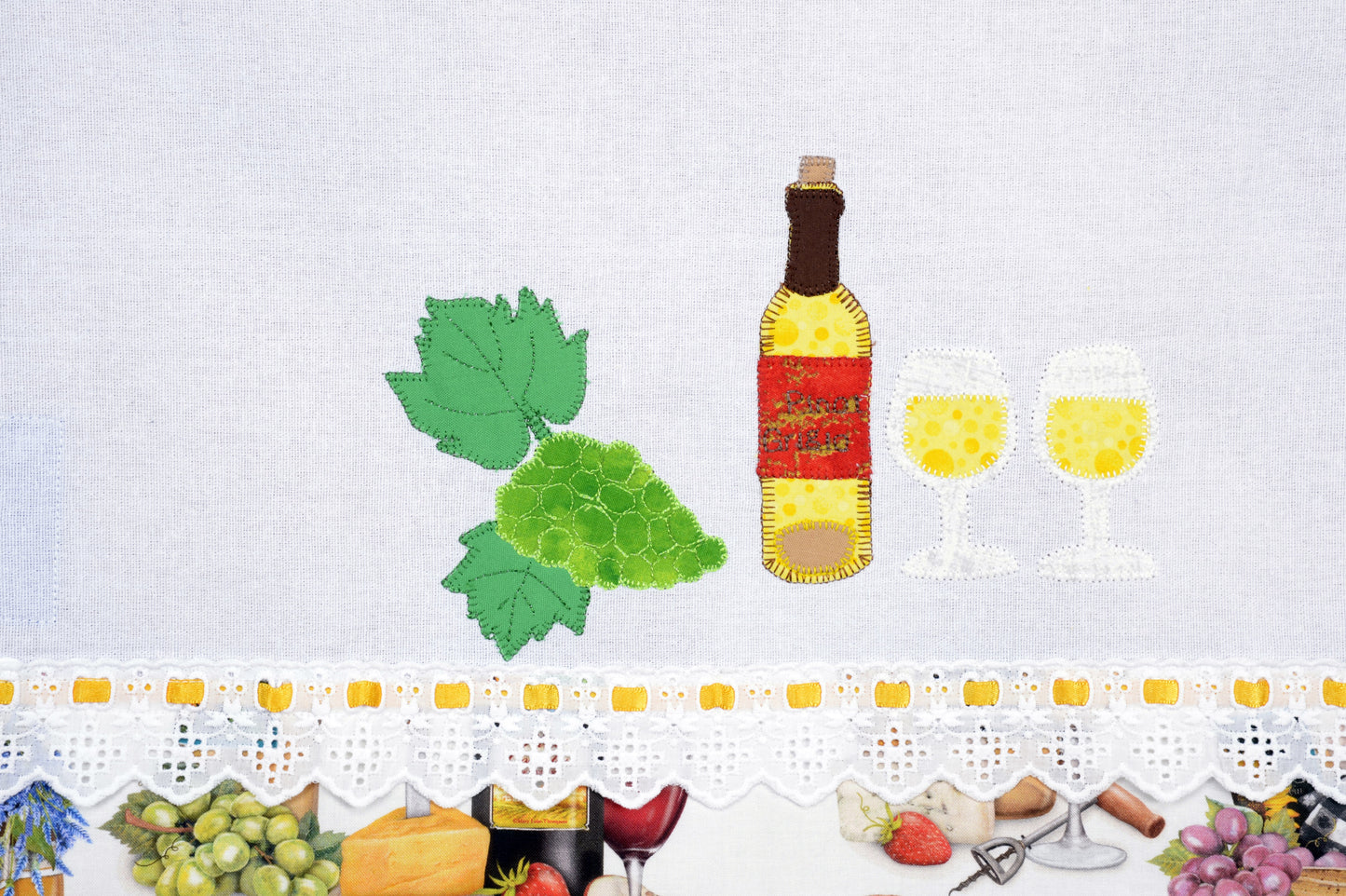 Tea Towel White Wine, glasses and Grapes