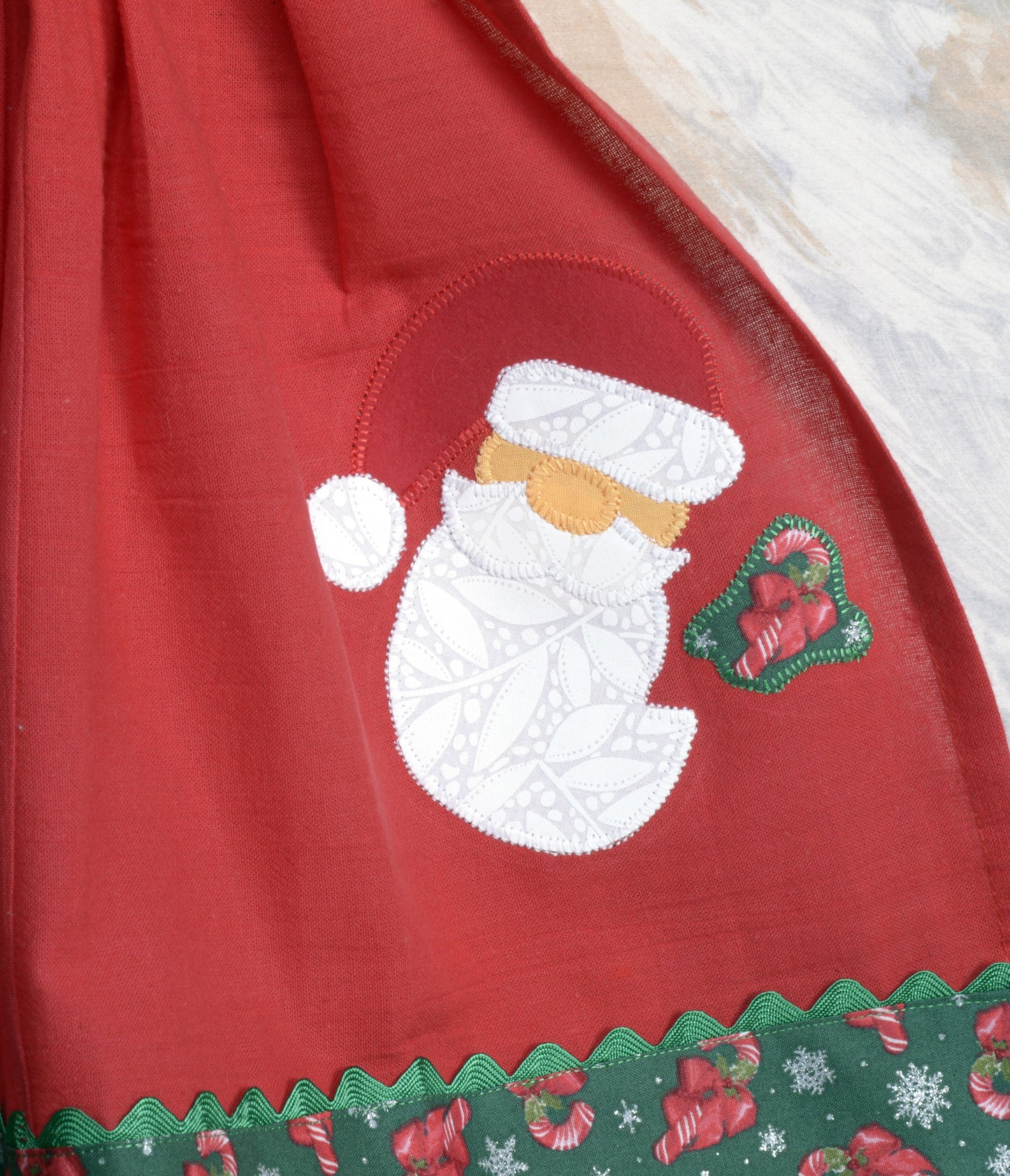 Hanging Towel Santa Claus face and Christmas Candy decoration - Red