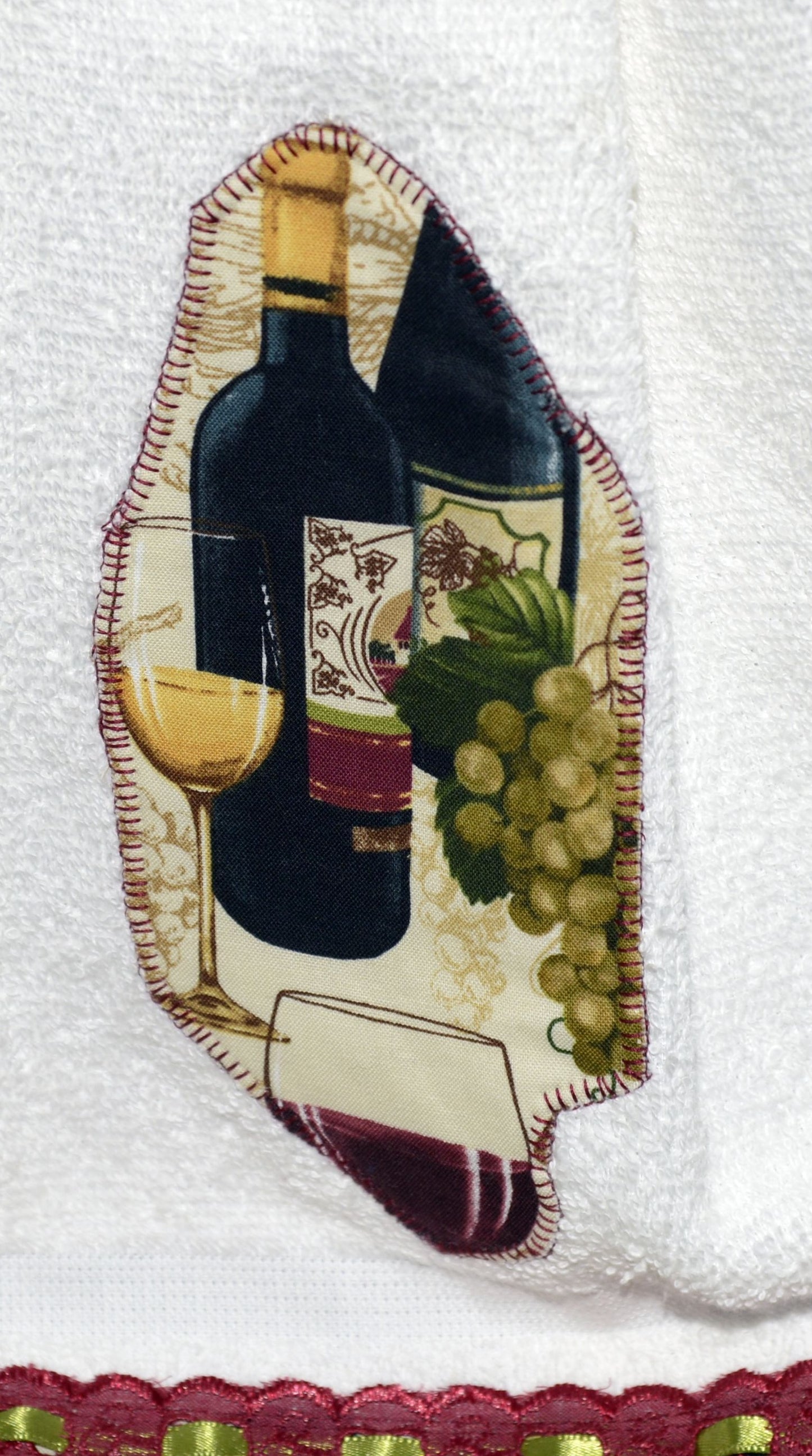 Hanging Towel - Red Wine Theme