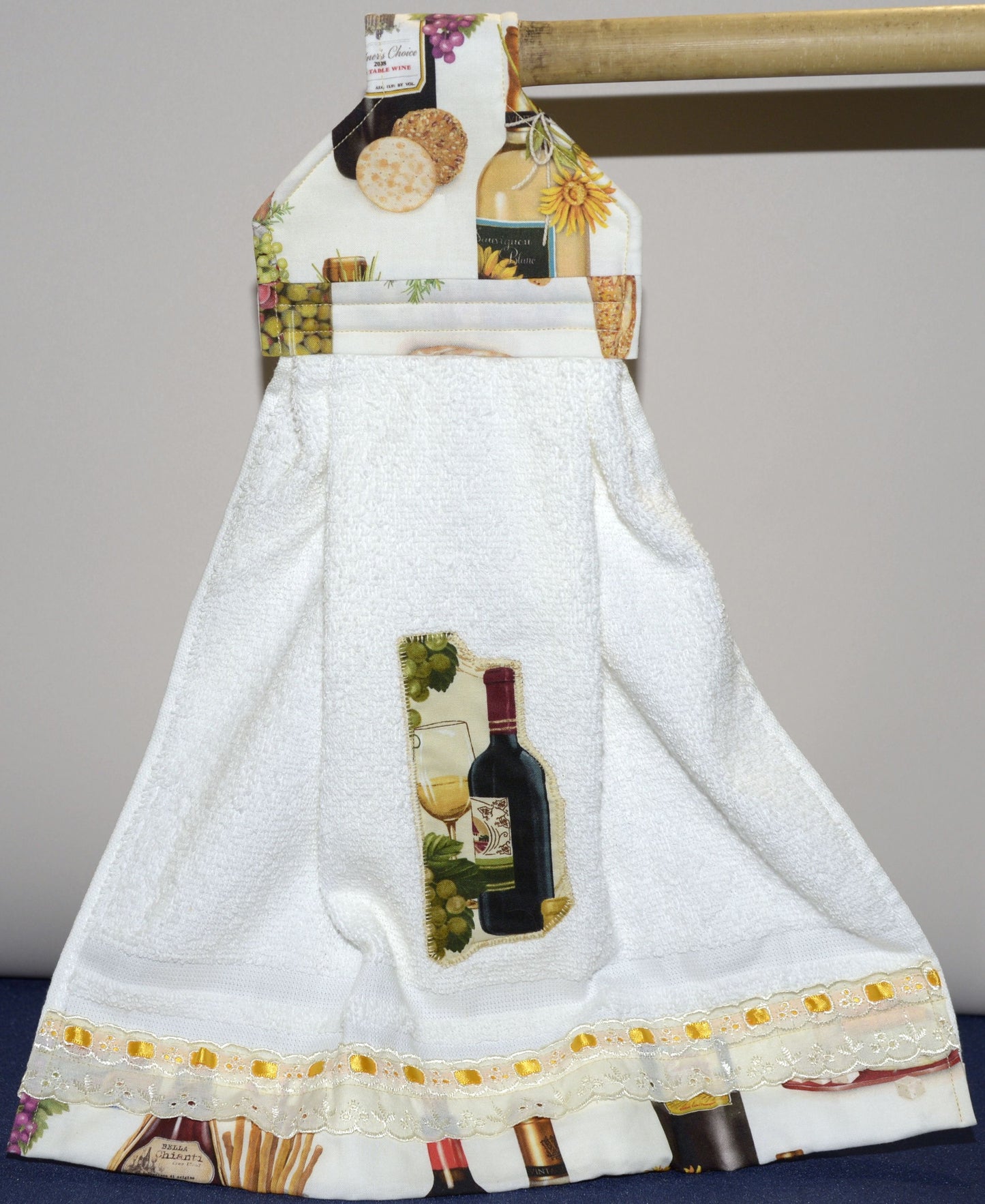 Hanging Towel - White Wine