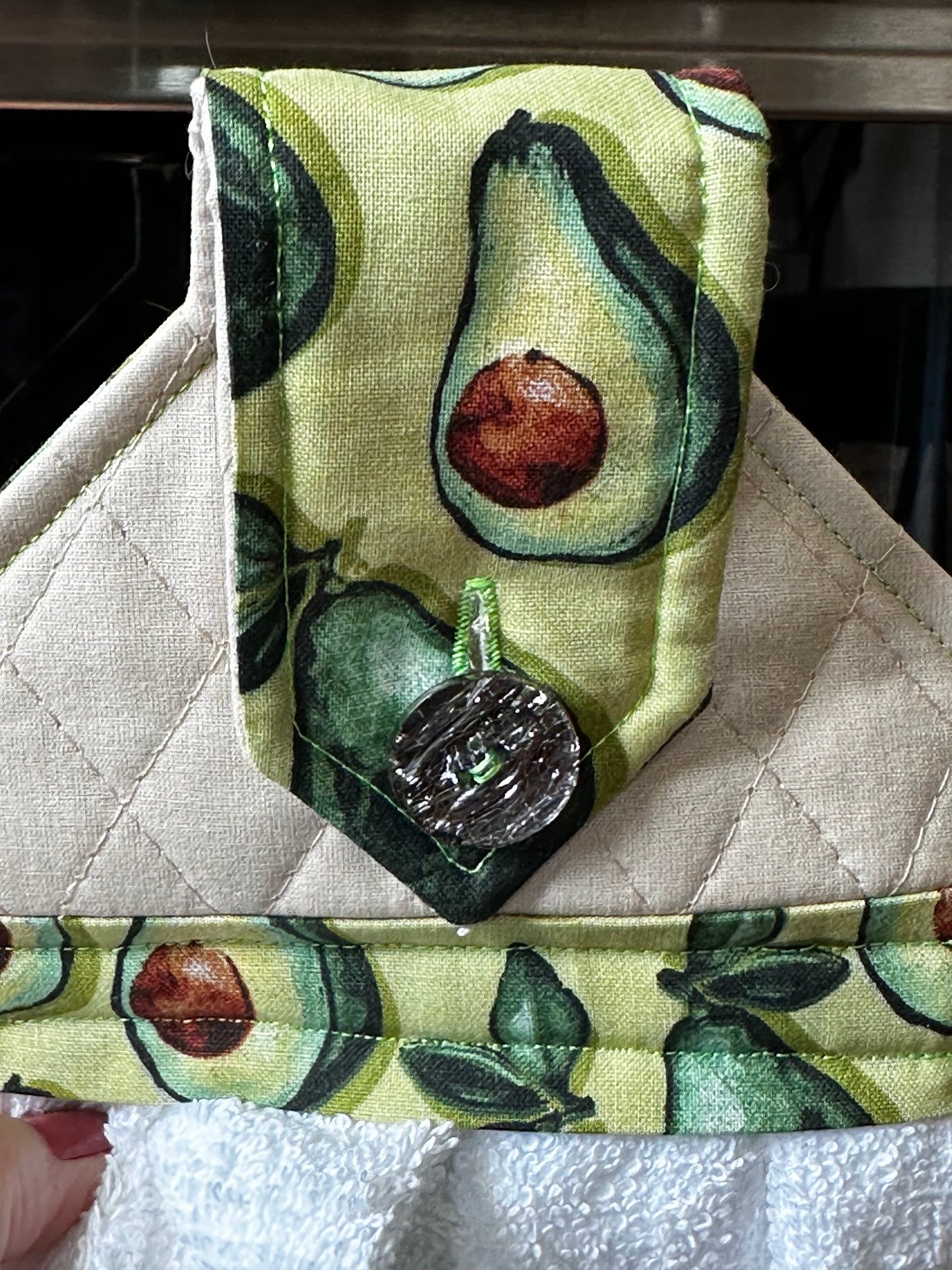Hanging Towel - Avocados