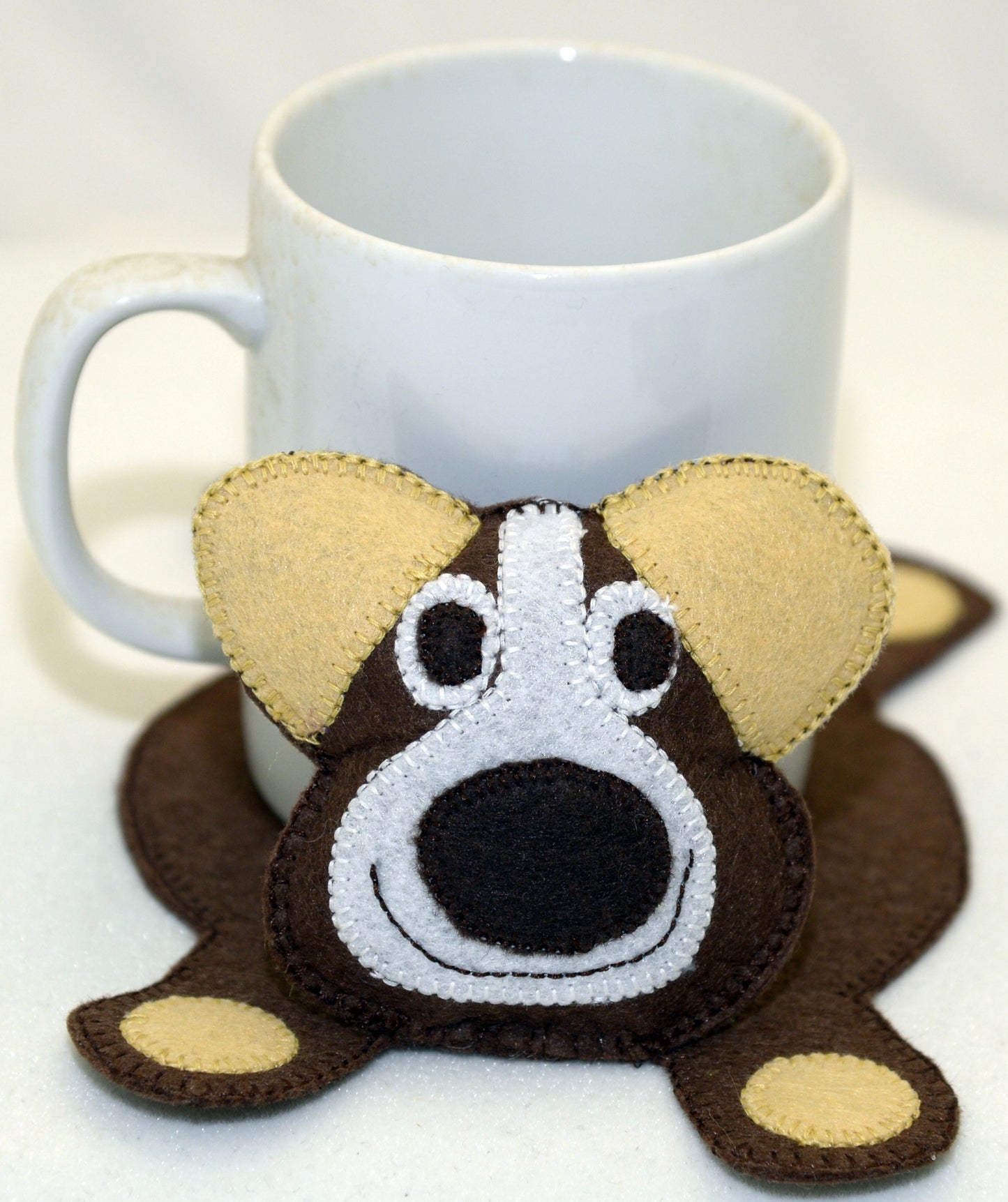 Mug Rug - Brown dog with green bone