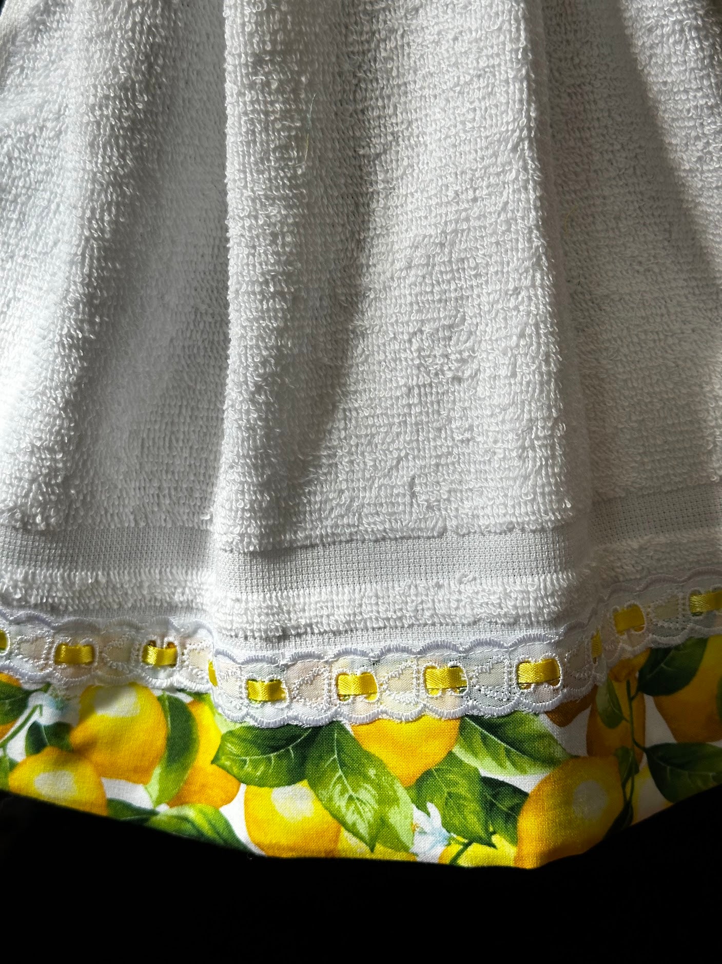 Hanging Towel - Lemon Themed