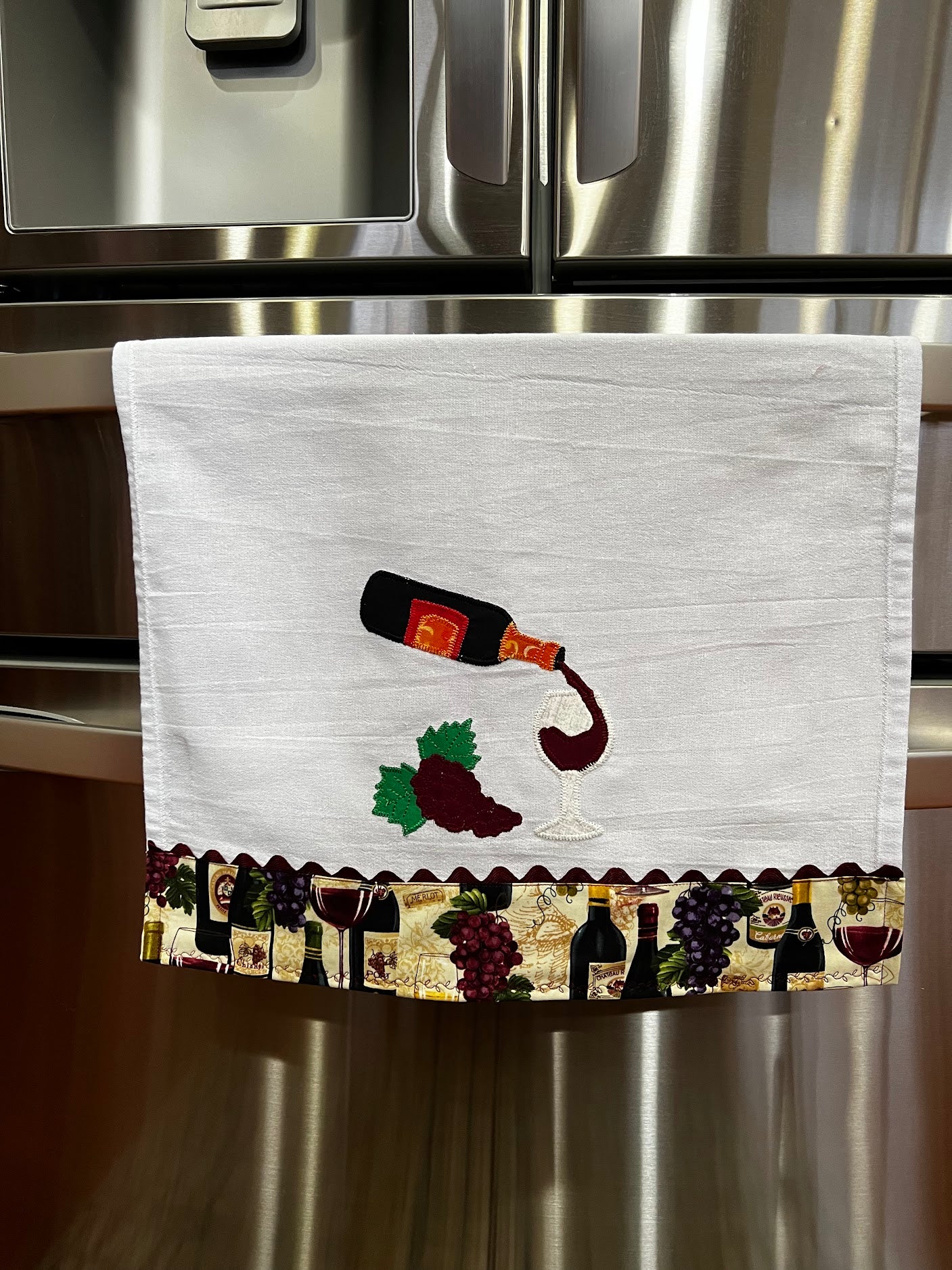 Tea Towel Red Wine and Grapes