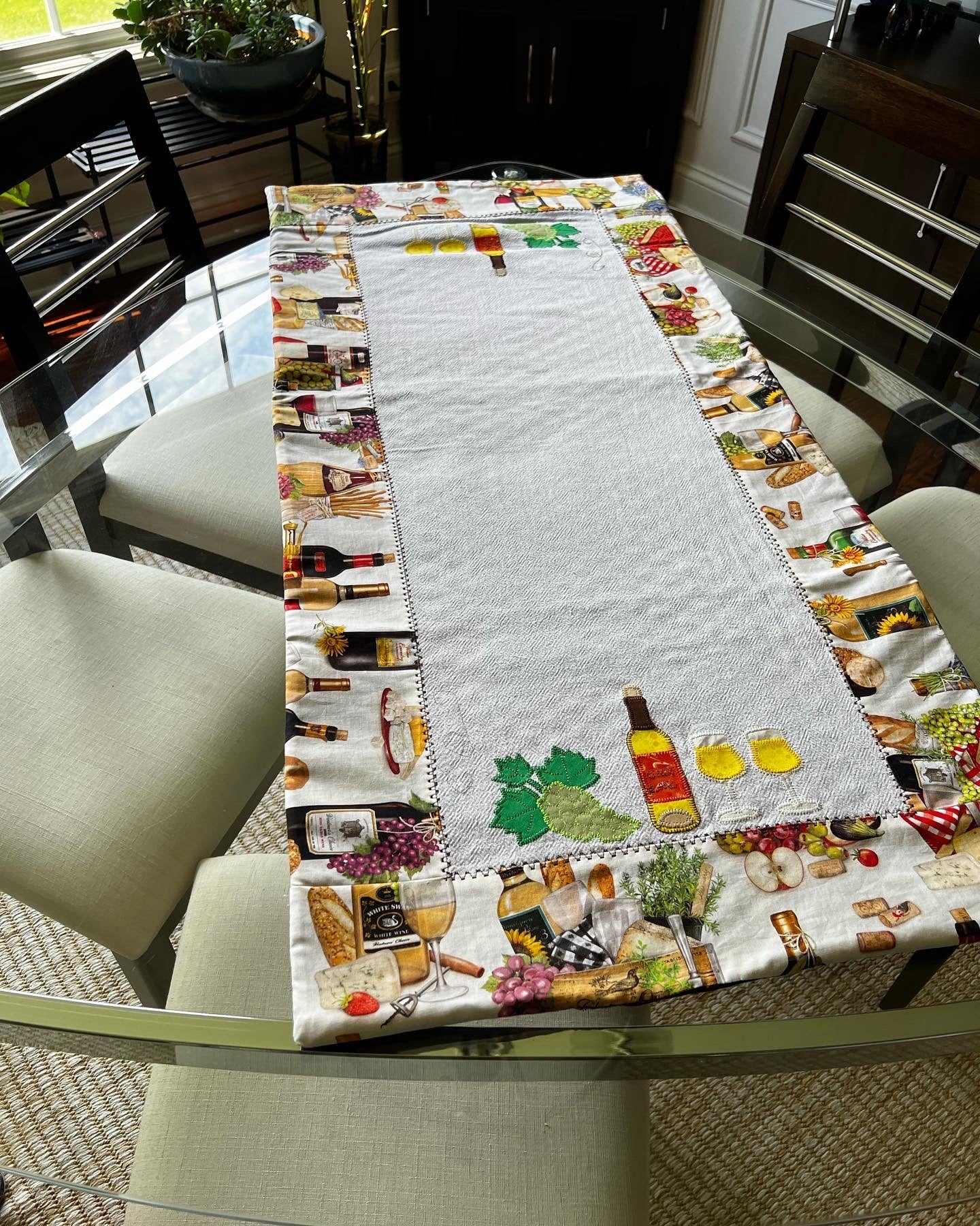 Wine Lovers Table Runner