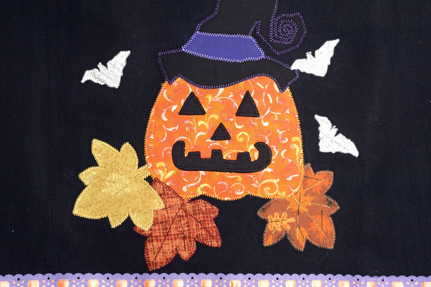 Tea Towel Halloween scare Pumpkin Carved with Witch Hat - Black