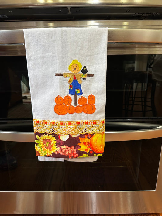 Tea Towel Scarecrow and Pumpkins