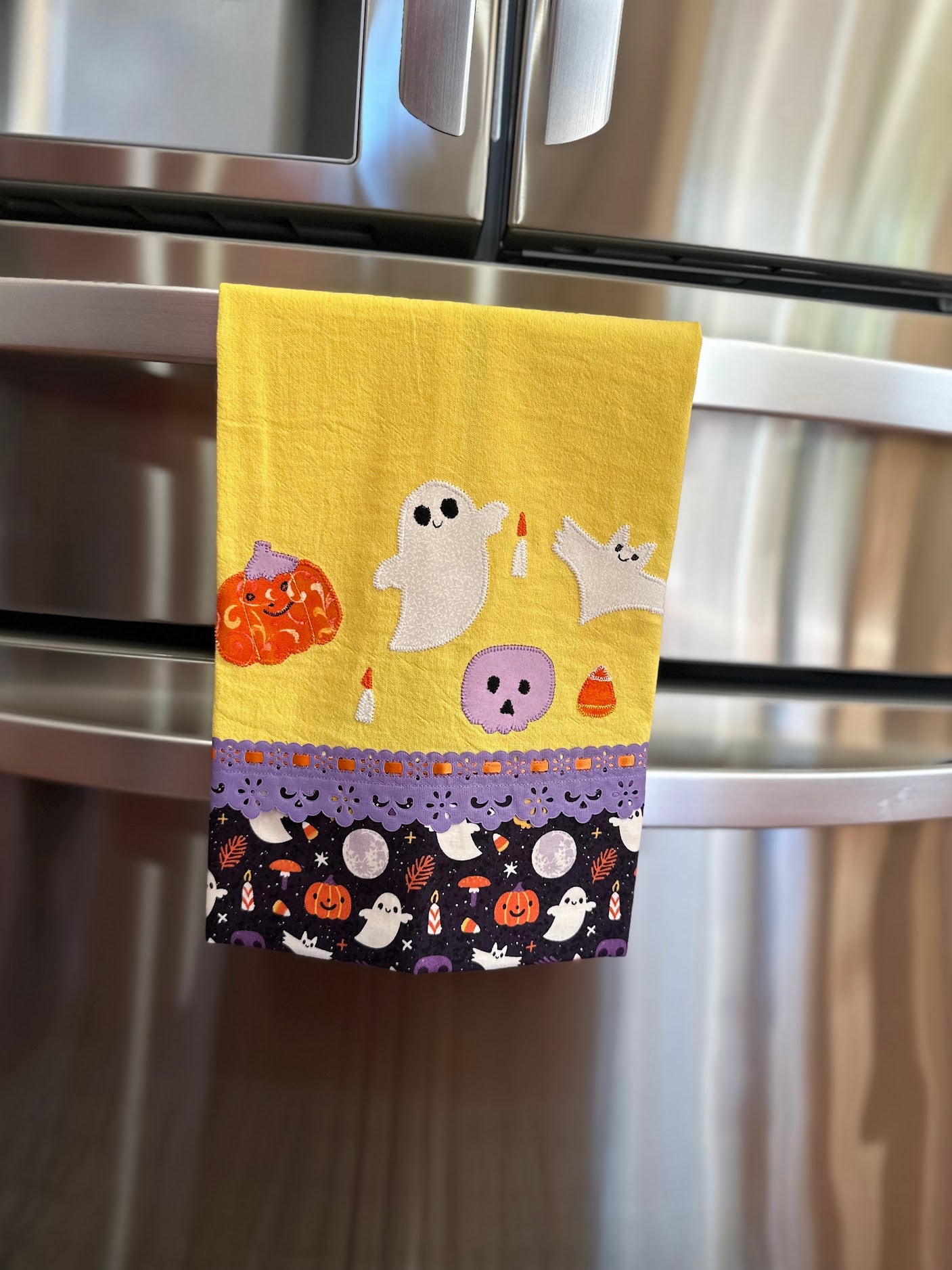 Tea Towel Halloween Pumpkin Carved, Ghost, Bat, Corn Candy, Skull - Yellow